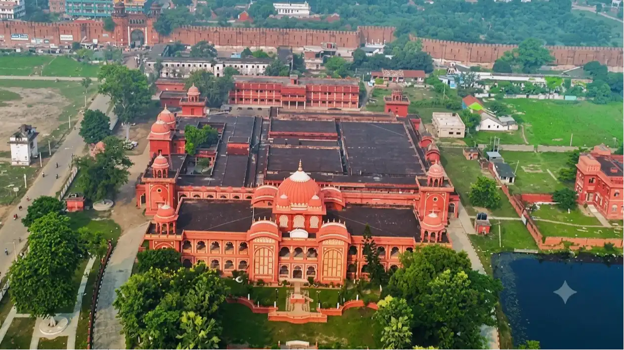 Red Fort (Lal Qila)