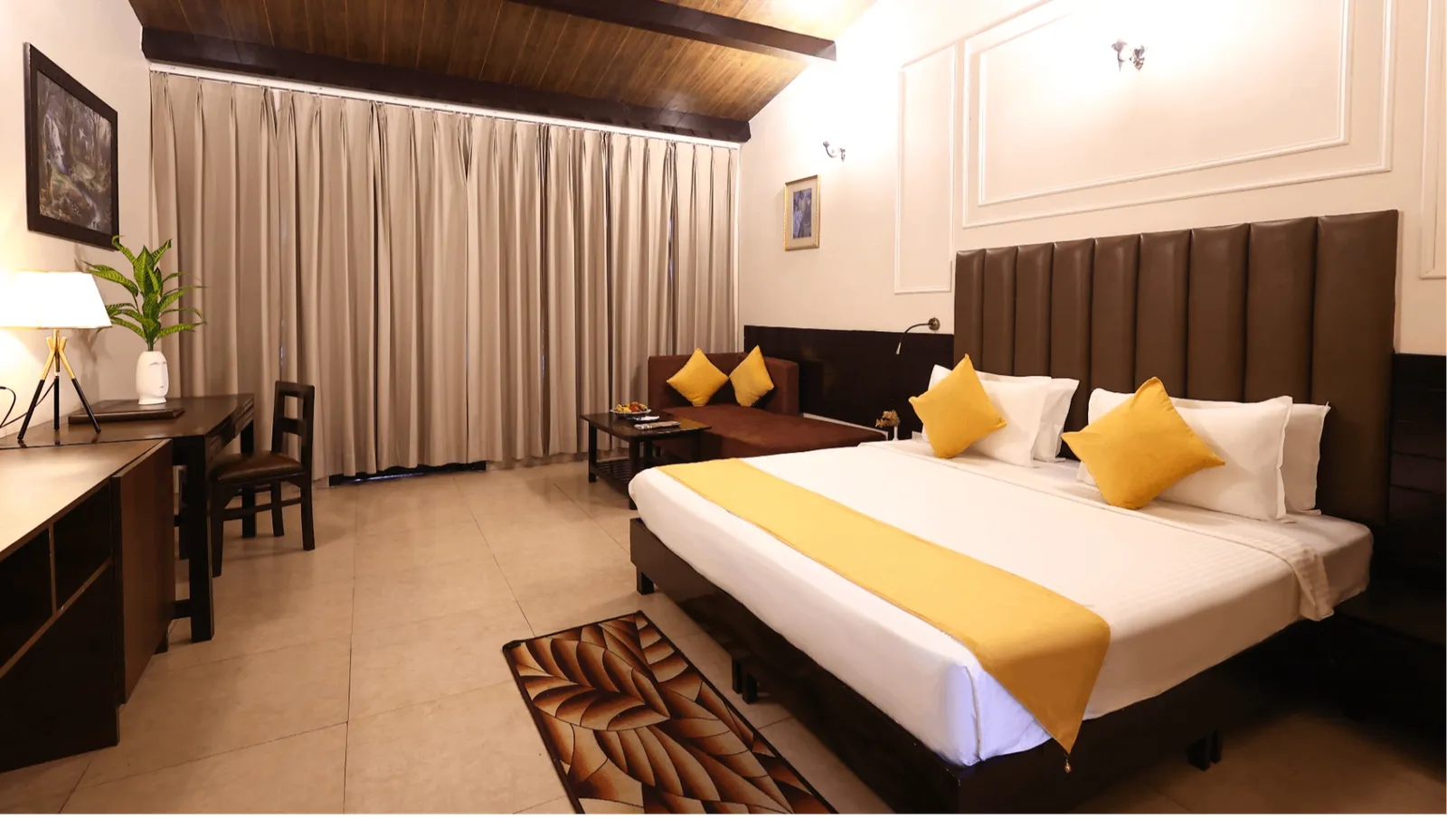 Super Deluxe Room