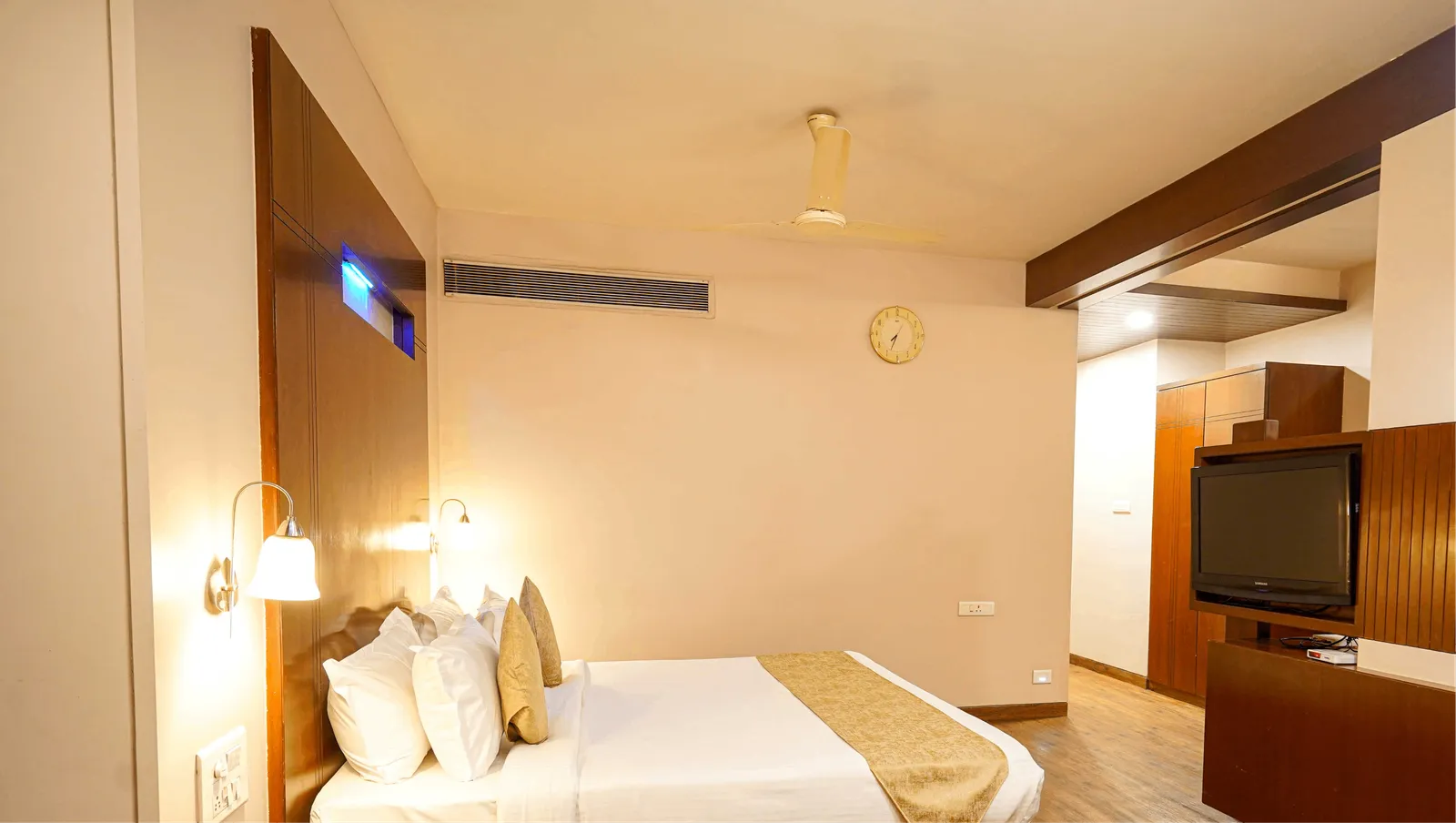 Suite Room
