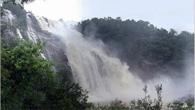 Hundru Falls