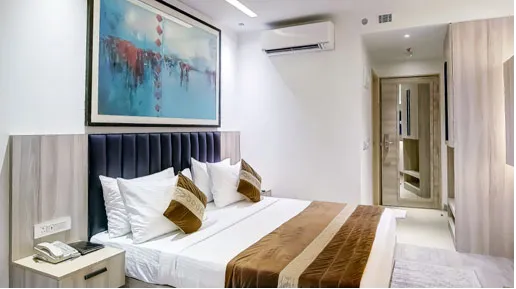 Super Deluxe Room