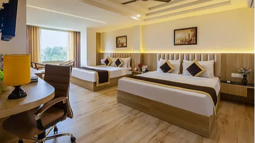 FAMILY SUITE WITH BATHTUB