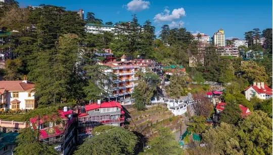 Hotel Kalra Regency