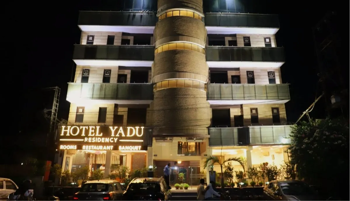 Hotel Yadu Residency