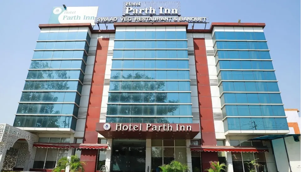 Hotel Parth Inn