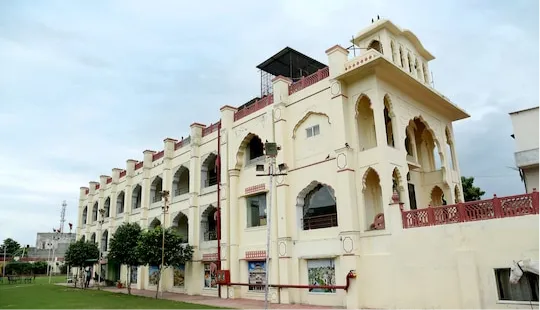 Roshan Haveli