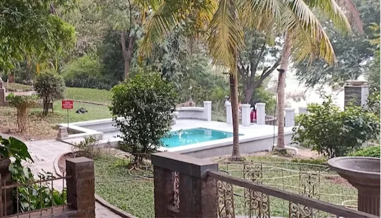 गैलरी फ़ोटो 2