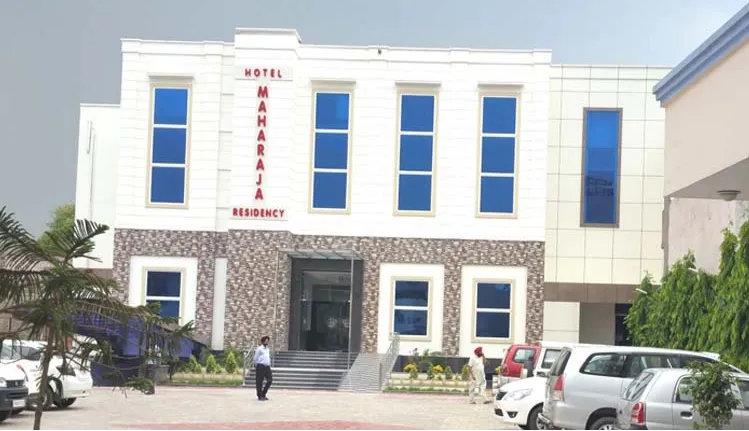 Hotel Maharaja Residency