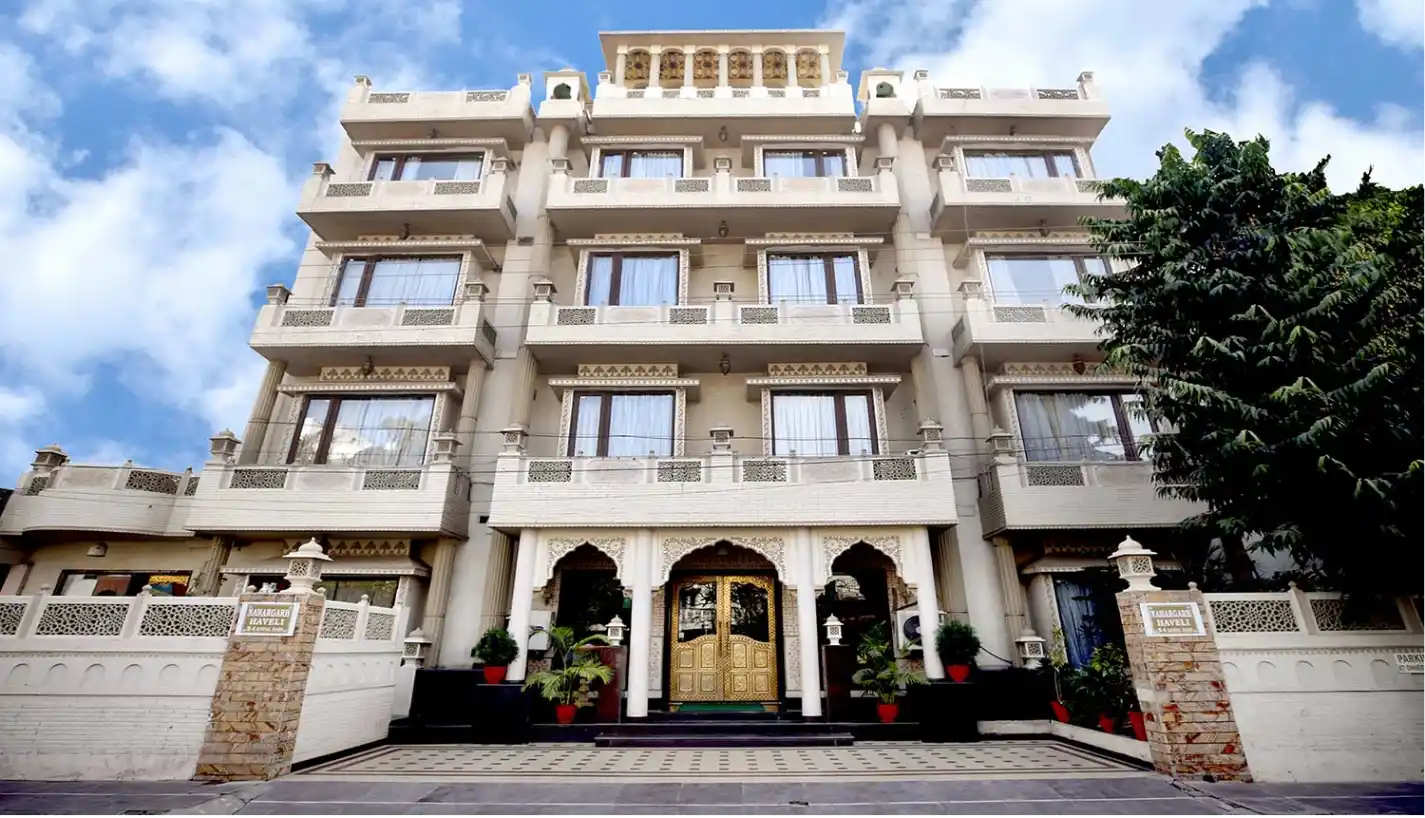 Hotel Nahargarh Haveli