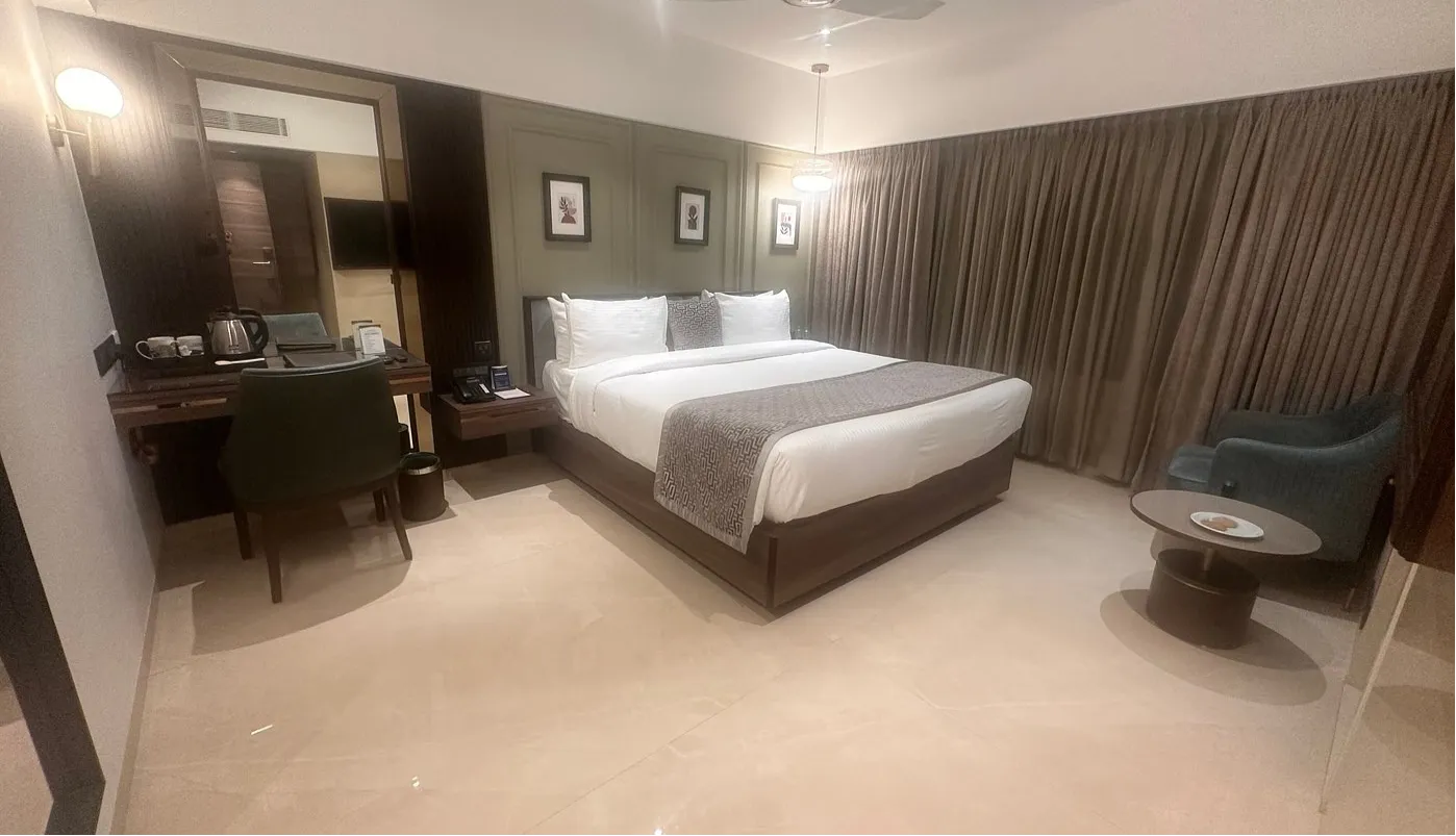 गैलरी फ़ोटो 2
