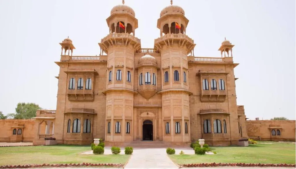 Jawahar Niwas Palace