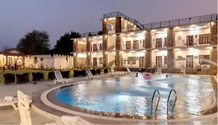 Keshav Resort