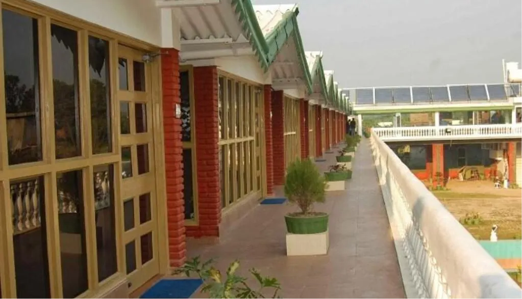 Rajhans Hotel & Resort