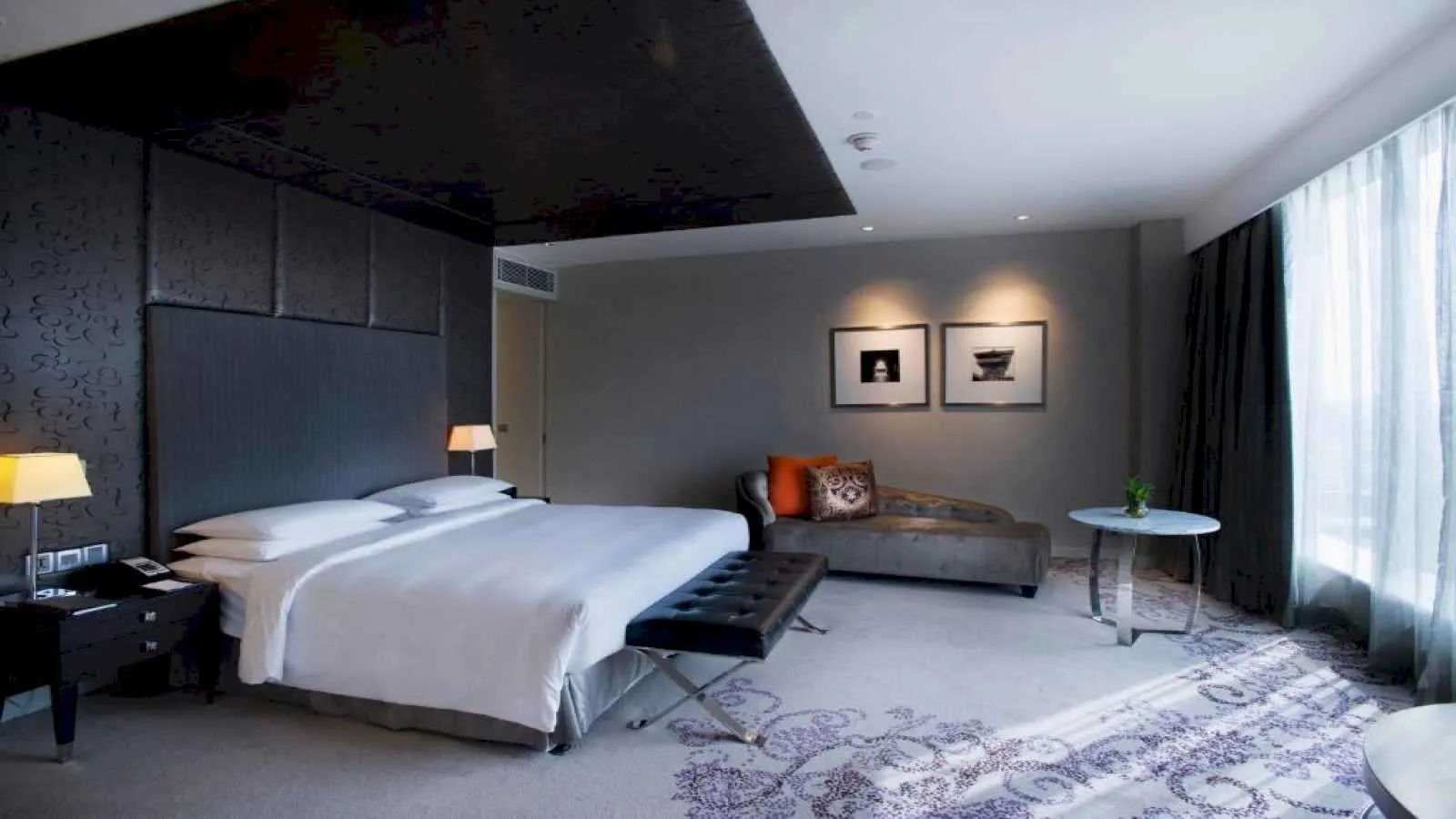 Regency Executive Suite