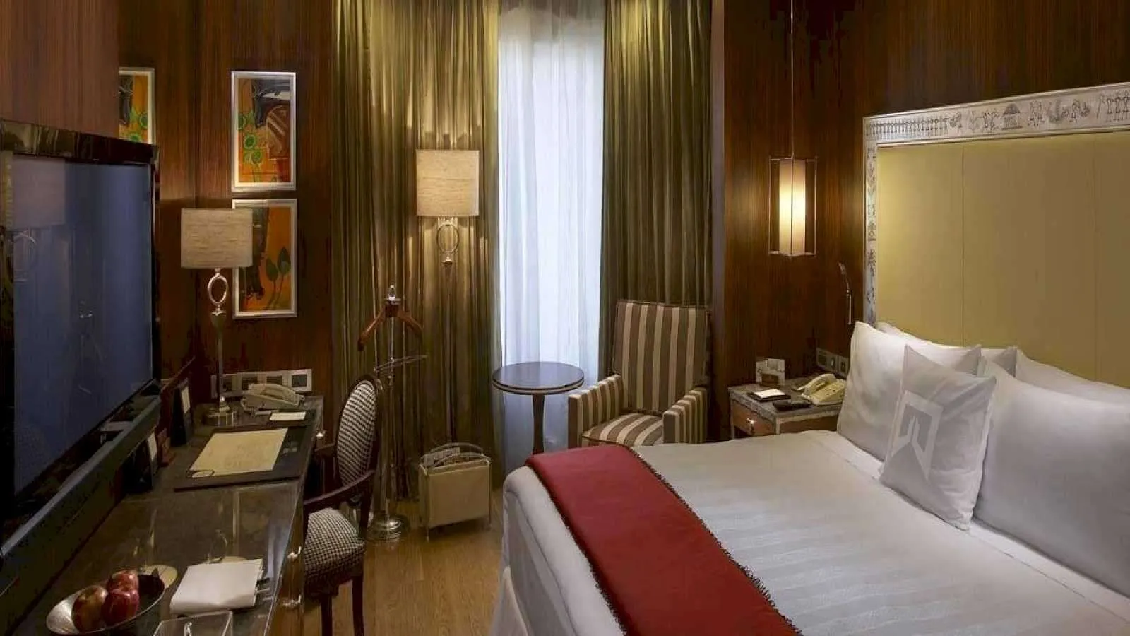 Executive Club Exclusive Room