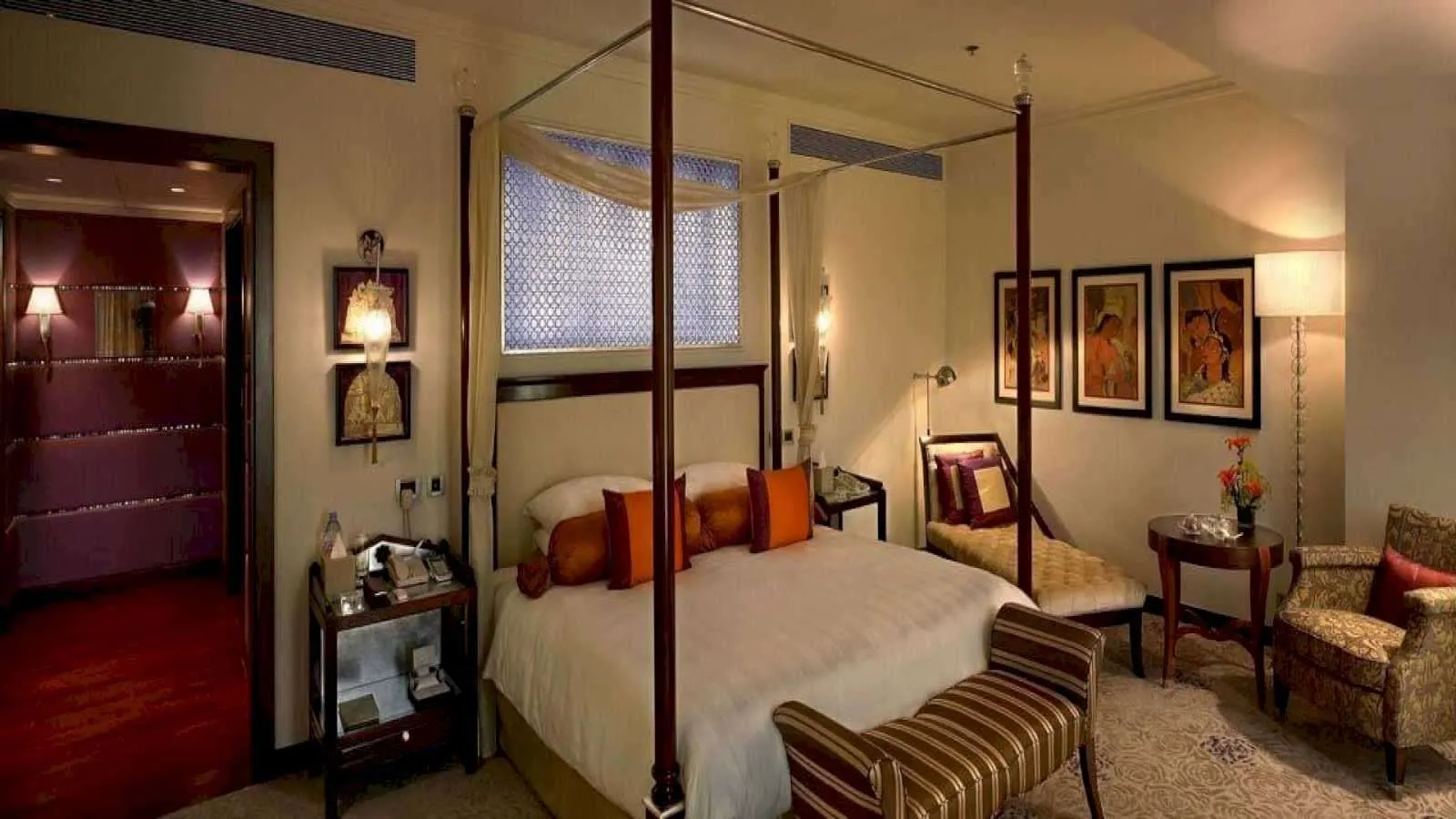 Chanakya - The Grand Presidential Suite