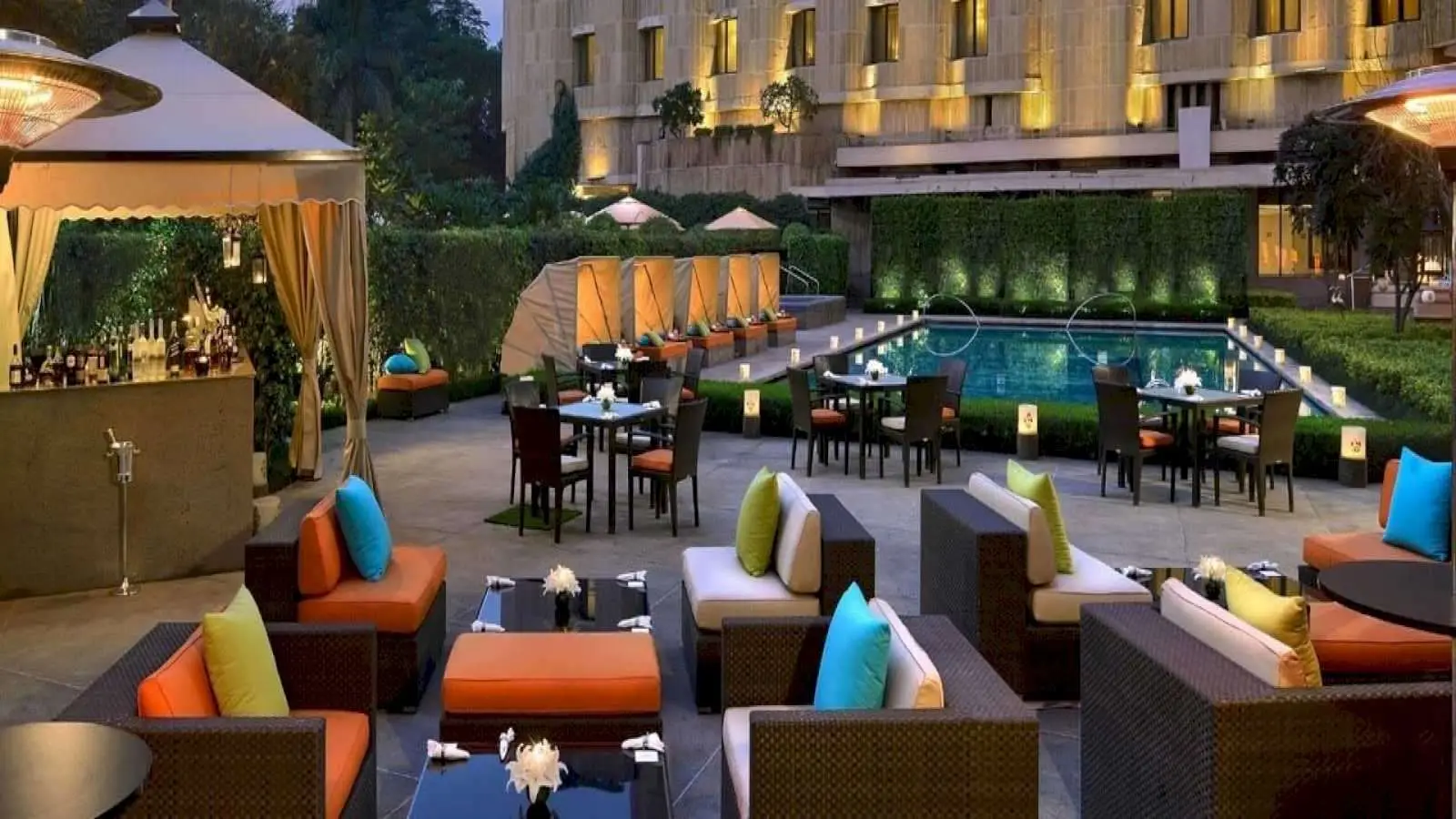 Ira - The Waterside Bar