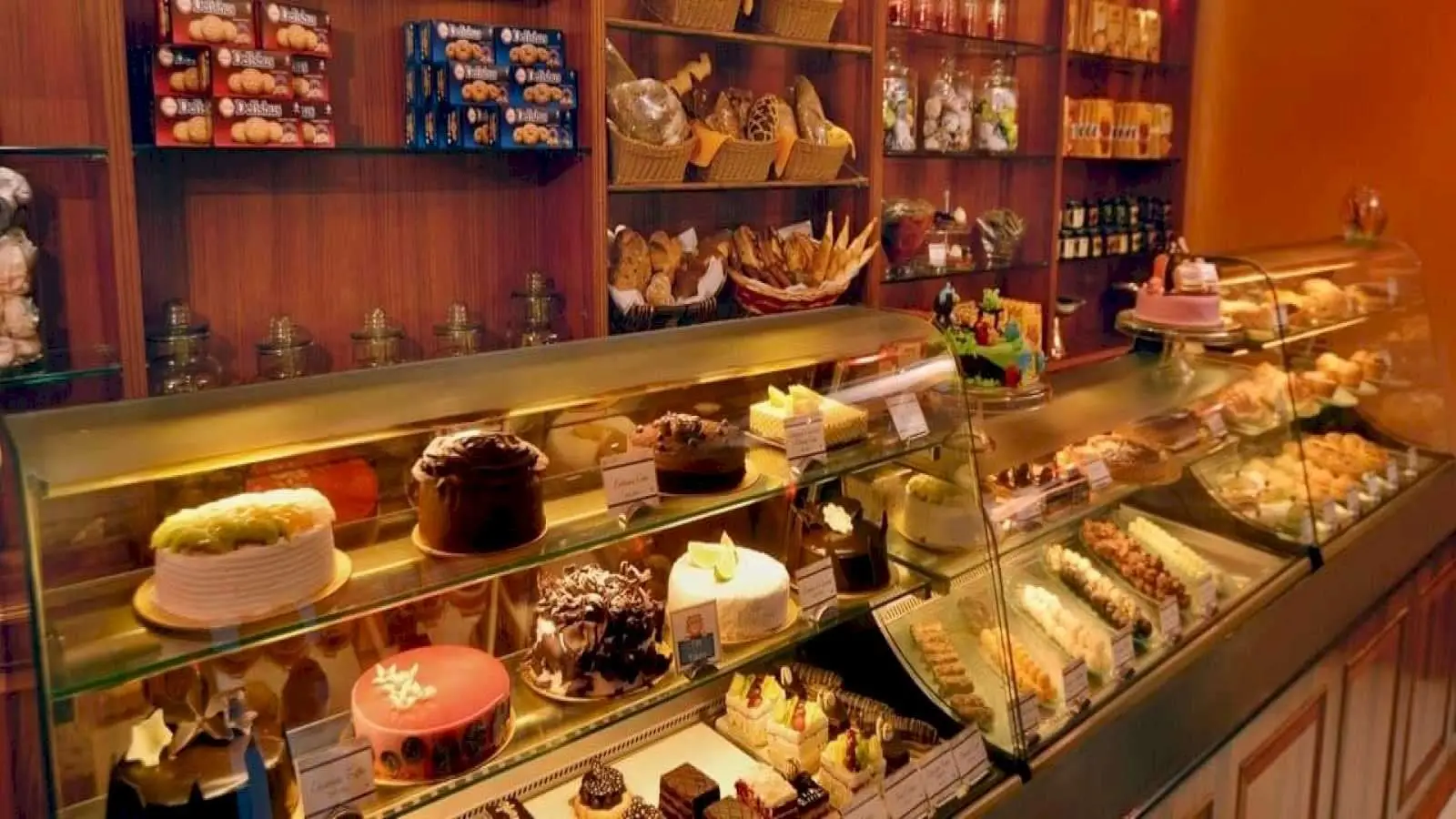 Nutmeg - The Gourmet Shop