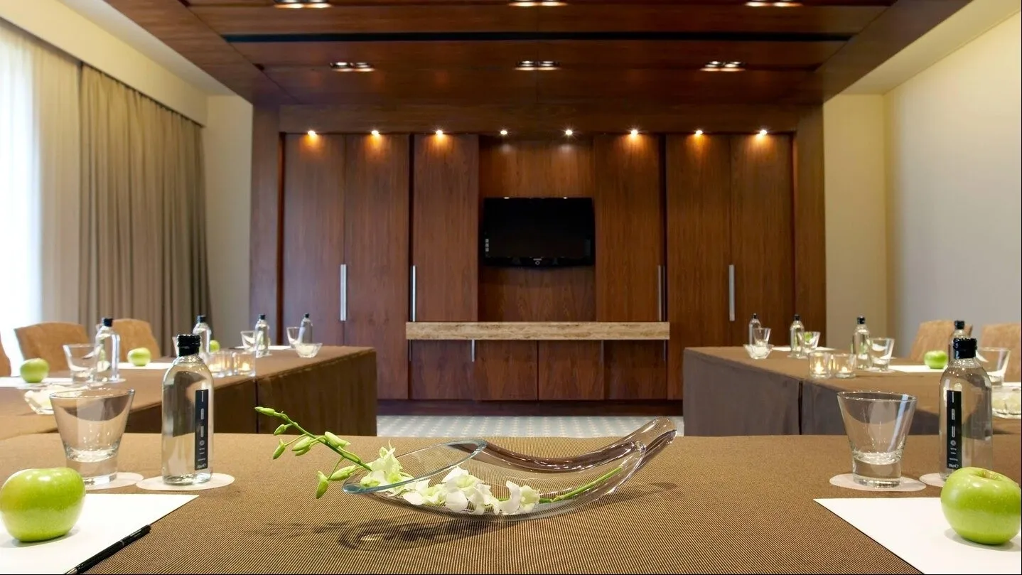 Isa meeting room