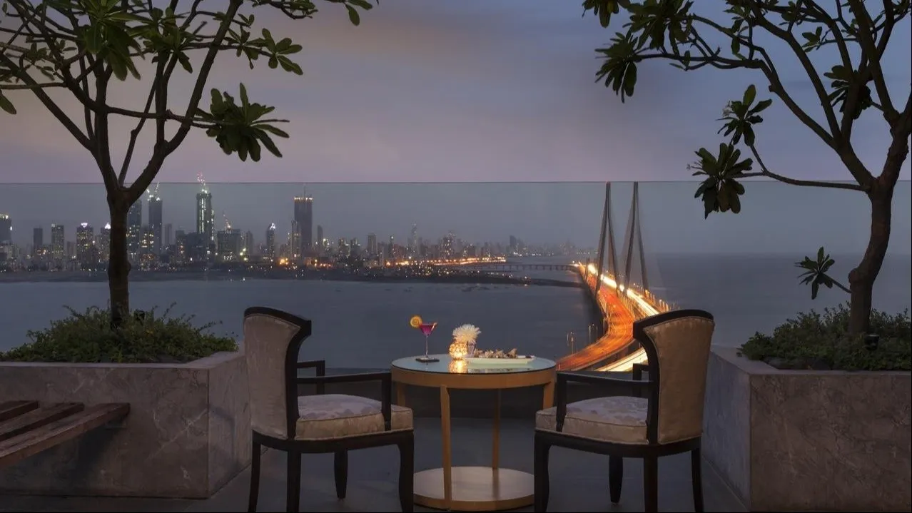 Unique Dining