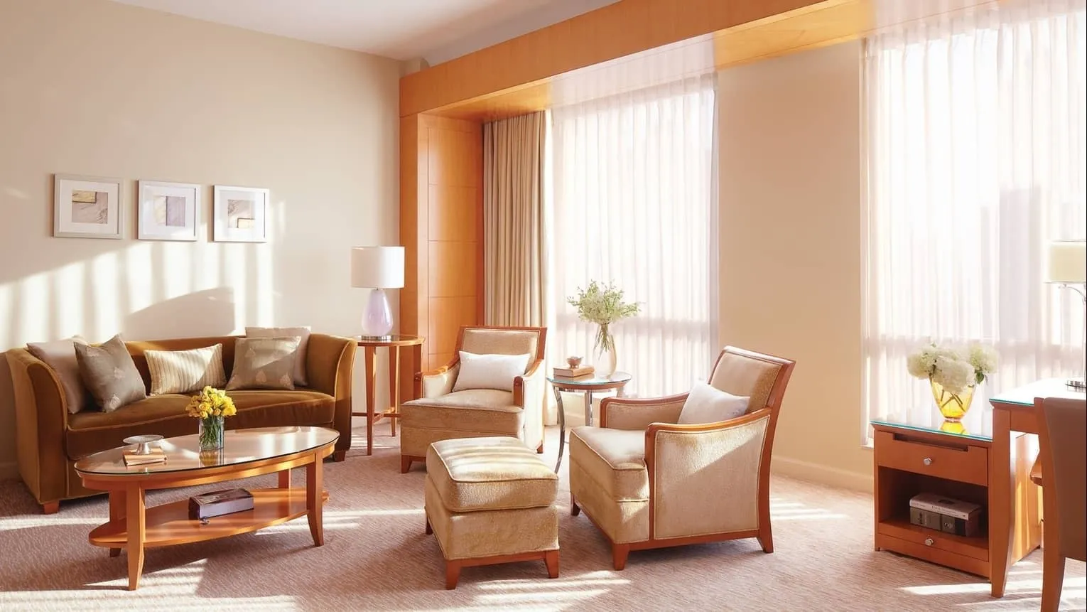 Four Seasons Executive Suite