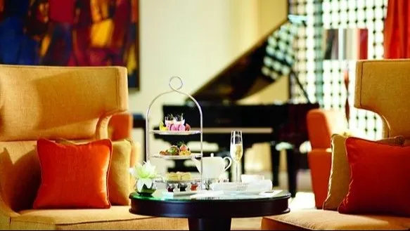 The Lobby Lounge