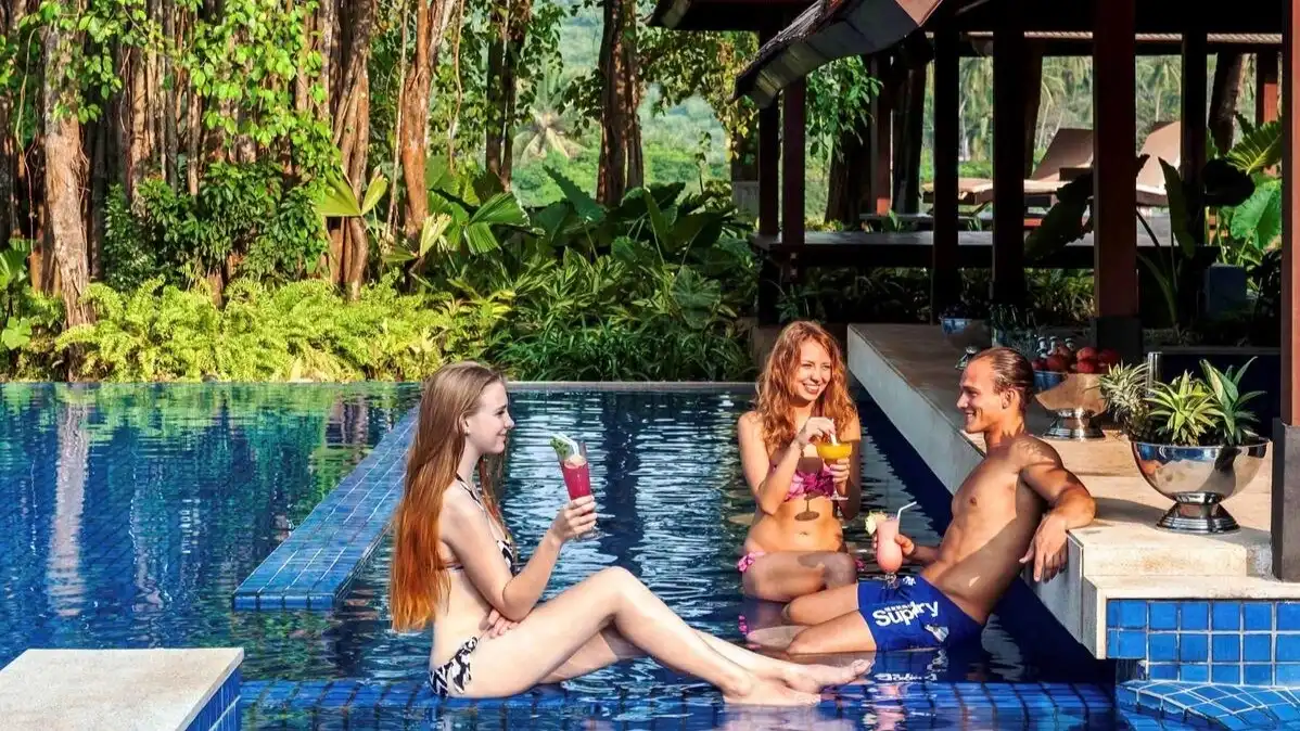 Sunken Bar