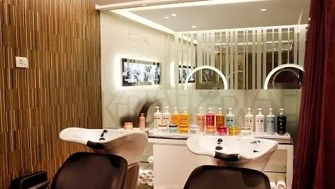Taj Salon