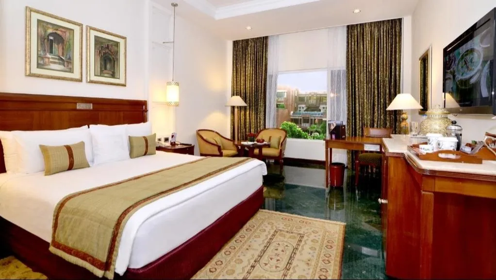 Rajputana Chambers Pool V