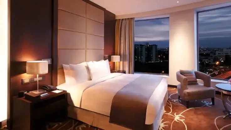 Suite with Arravali Range View