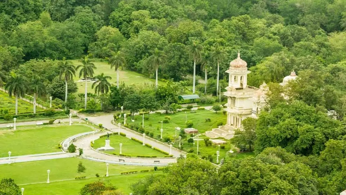 Gulab Bagh & Zoo, Udaipur
