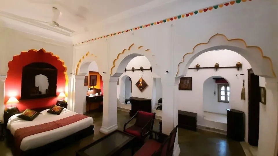 Gujarat Mahal