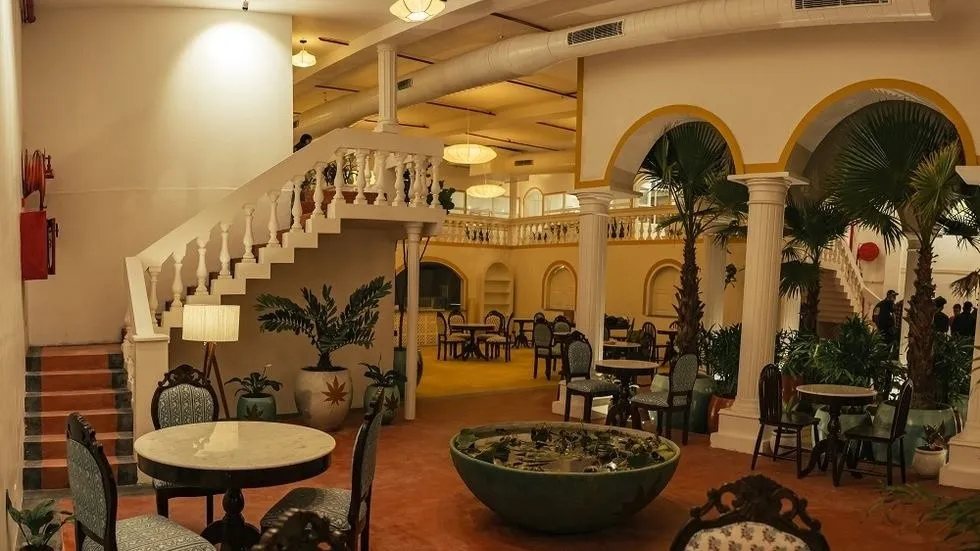 Restaurant Area