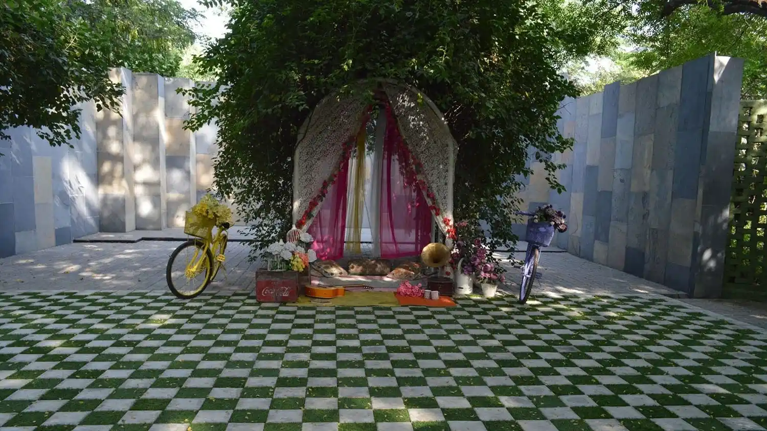 Floral Arches and Garden