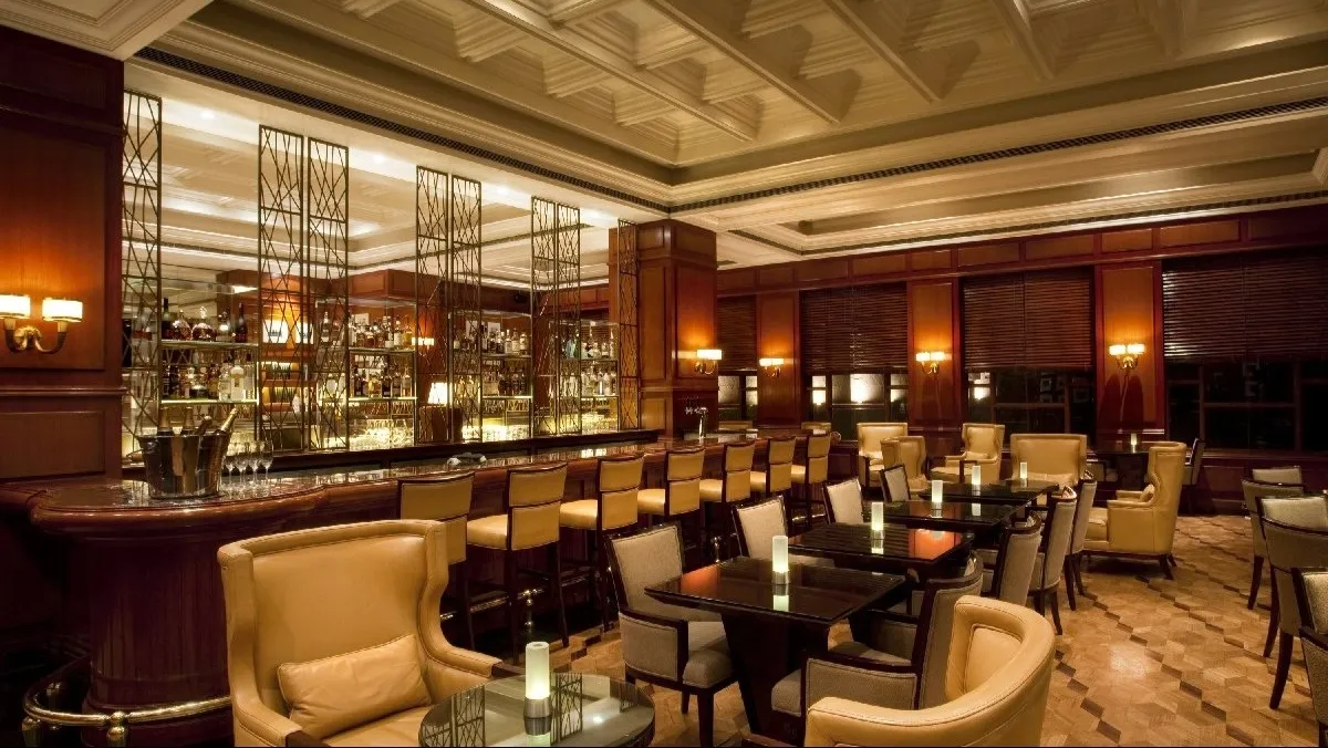 Polo Lounge 