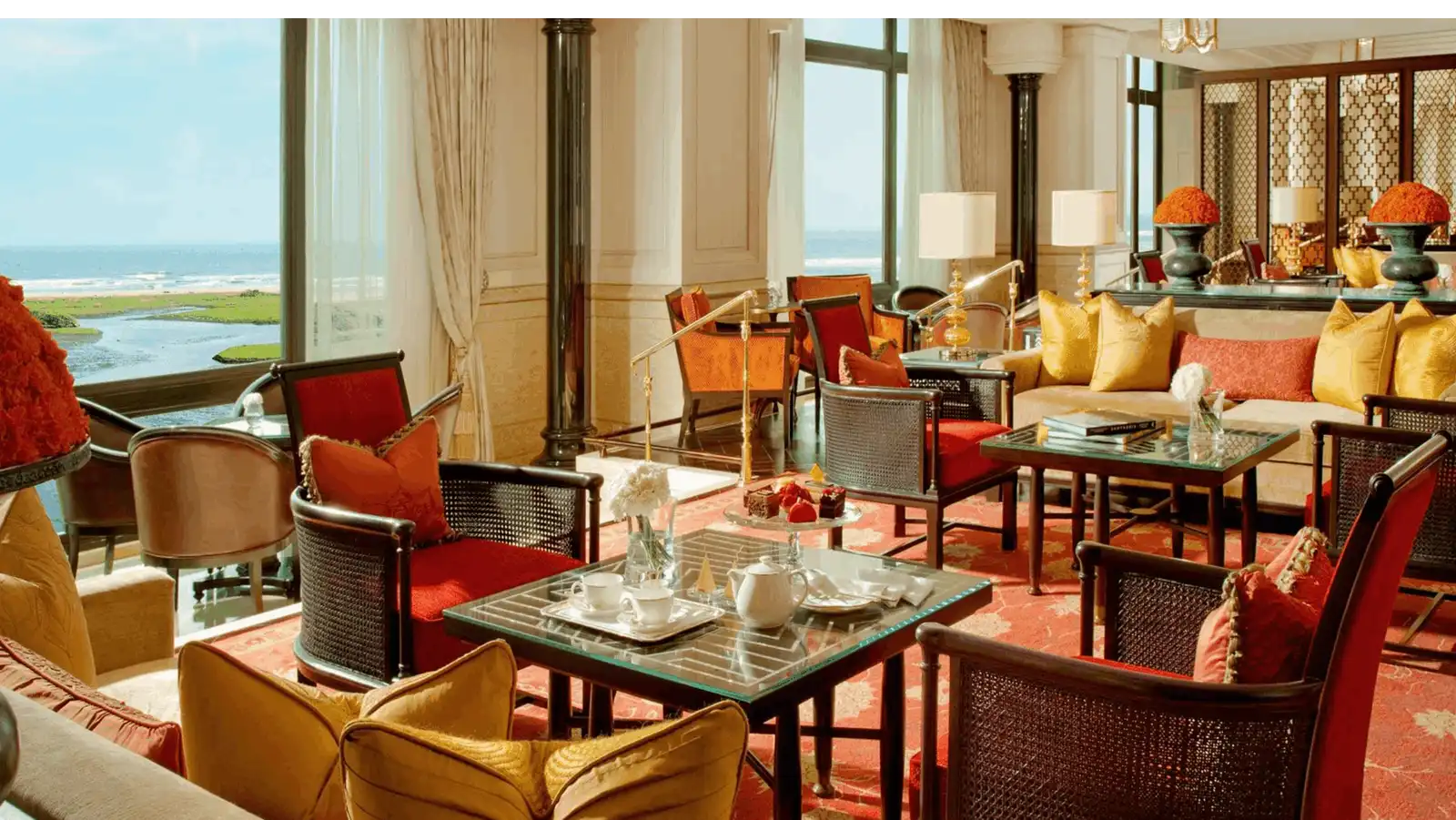 The Lobby Lounge