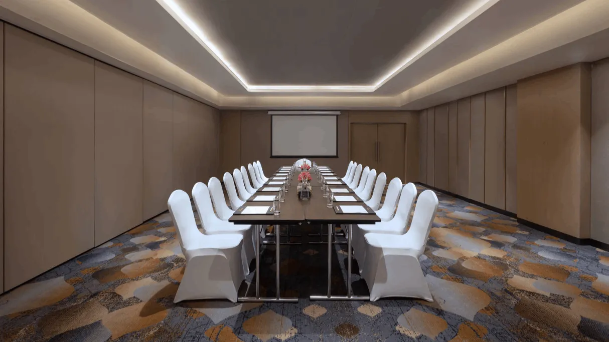Signature Meeting Room II	