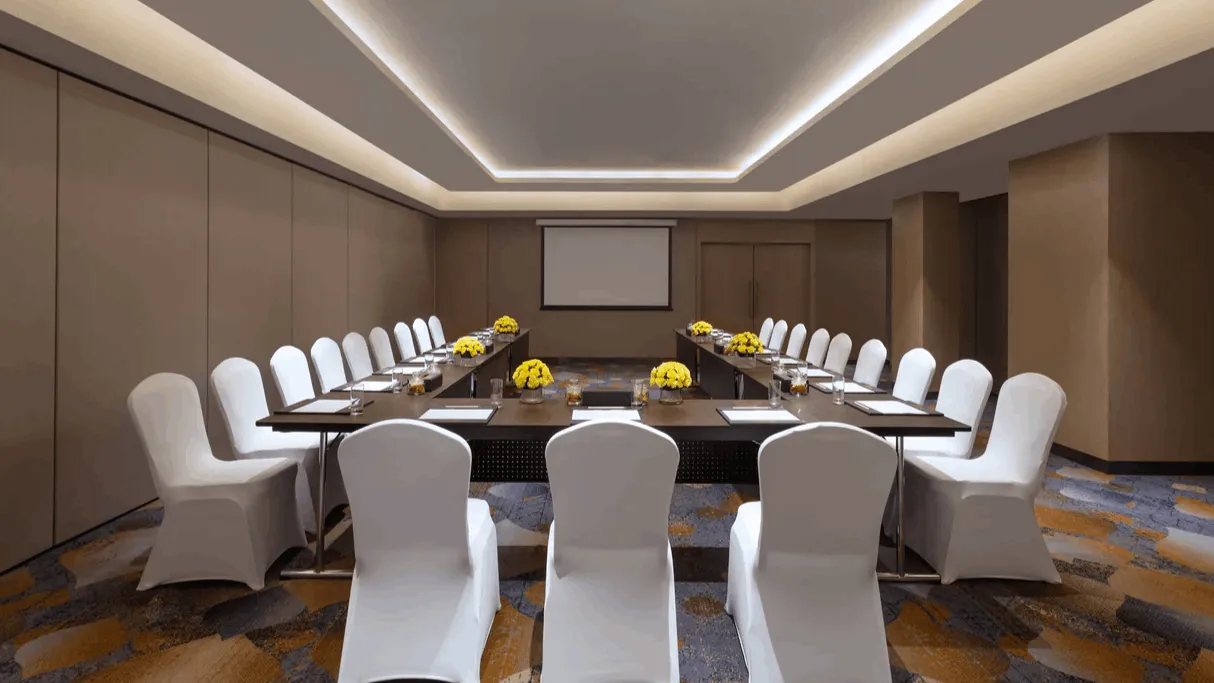 Signature Meeting Room III	