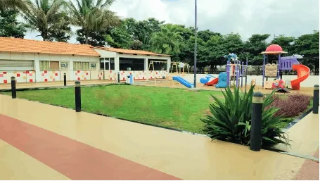 Food Court - The Mini Party Lawn