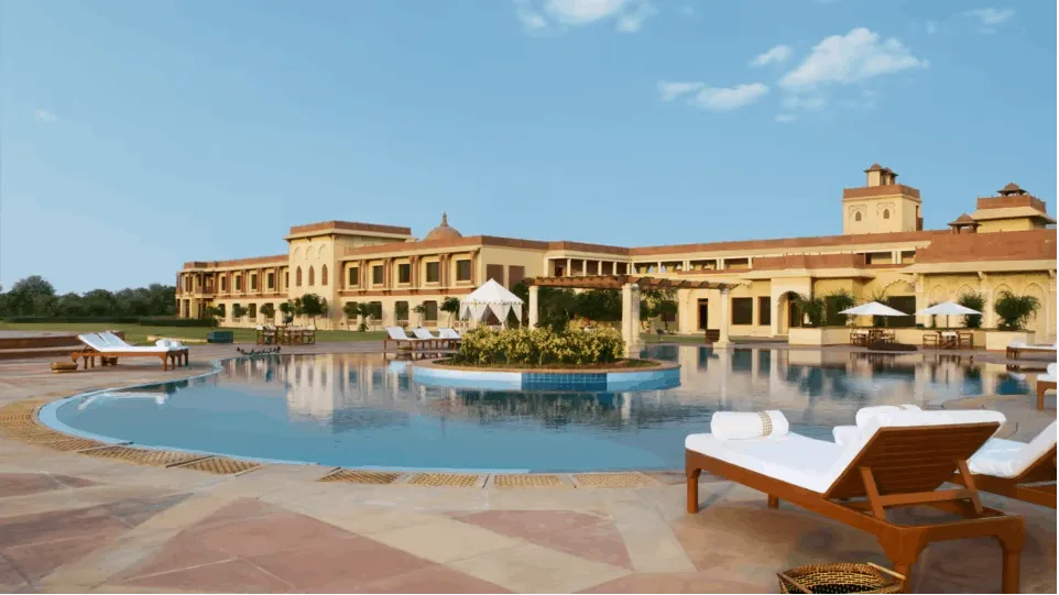 Poolside Lawn