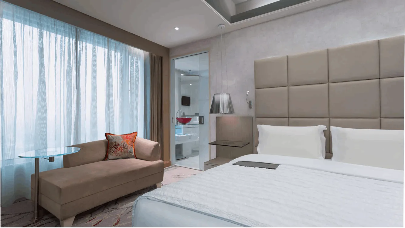 Executive lounge access, 1 Bedroom Executive Suite, 1 King