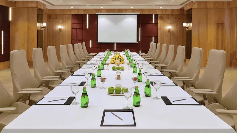 Boardroom Big