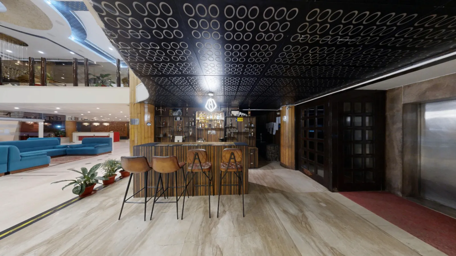 Retro Bar