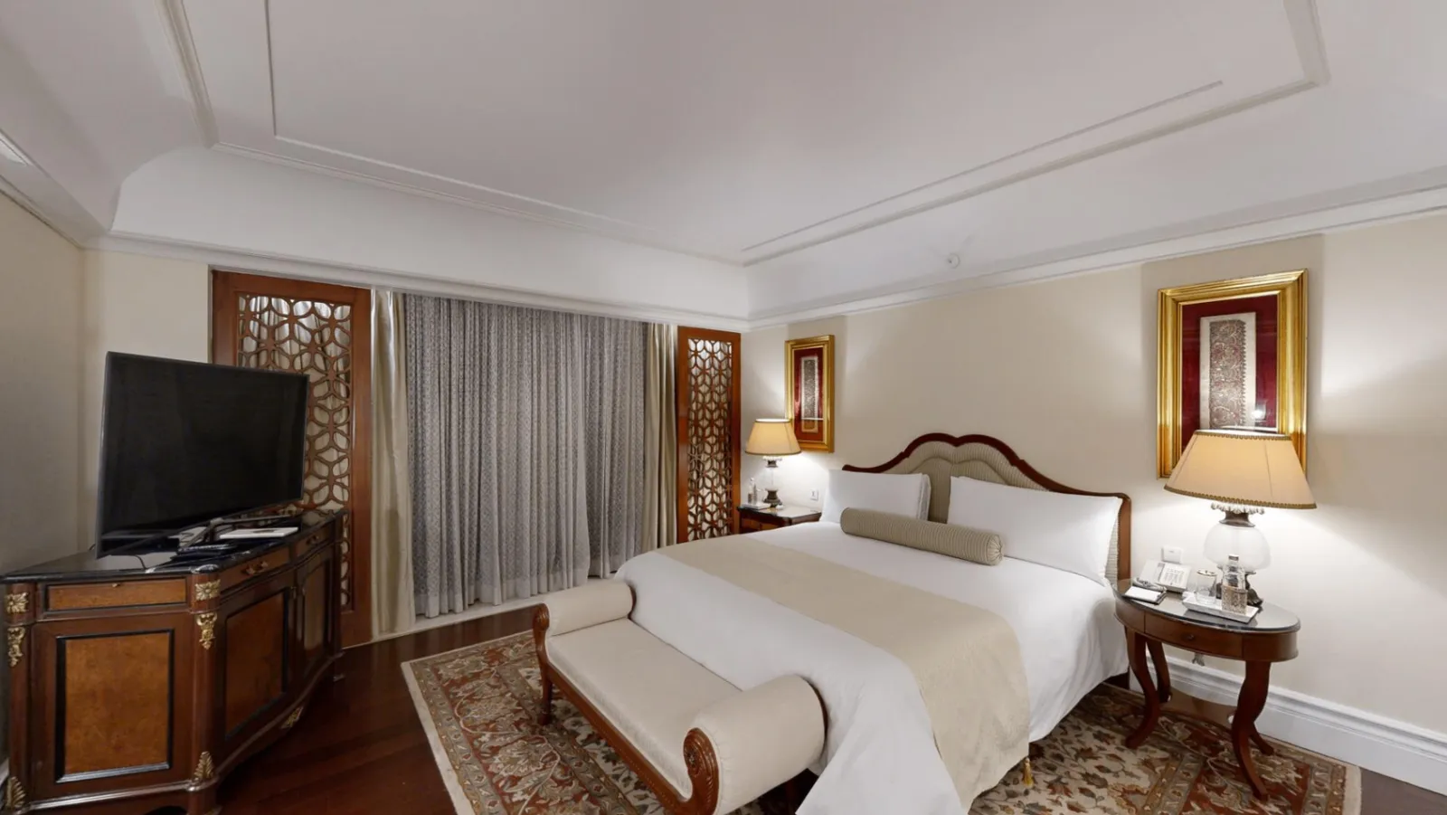 Maharaja Suite