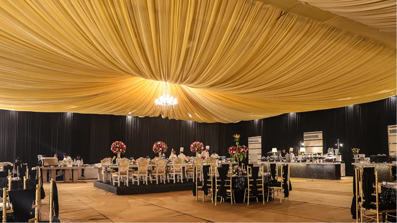 Round Hall
