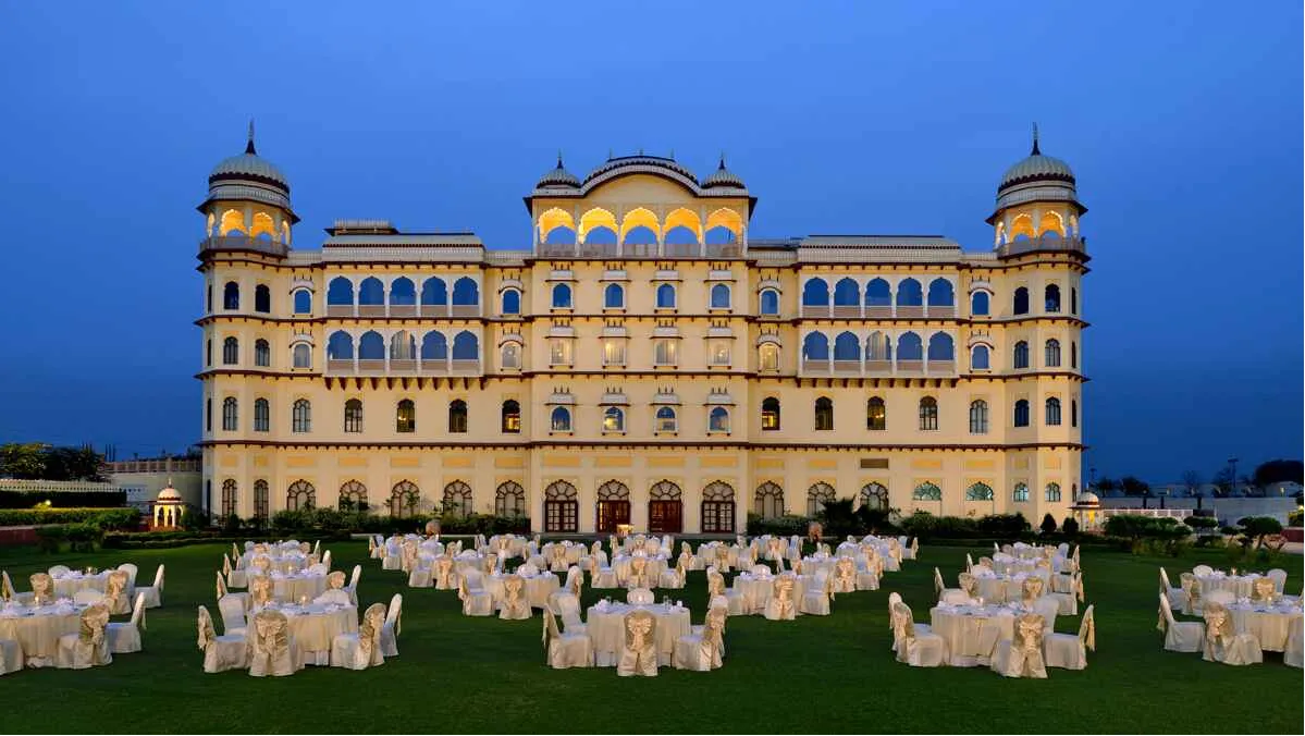 RANI KA BAGH LAWN