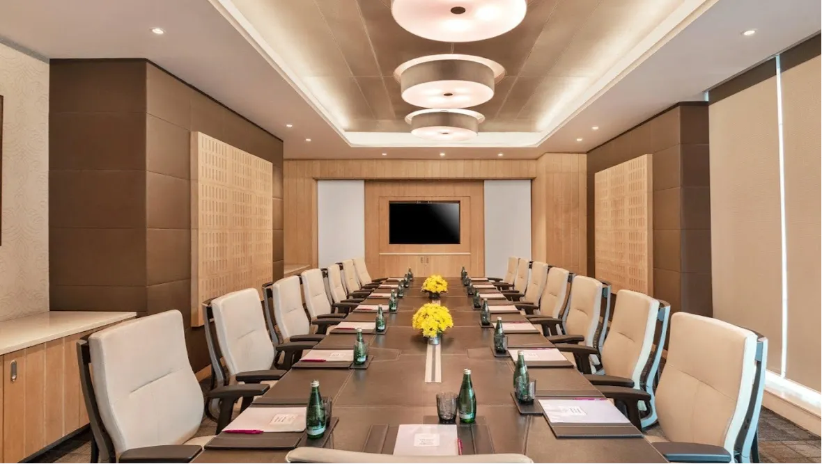 Arya at Crowne Plaza Greater Noida | Spalba