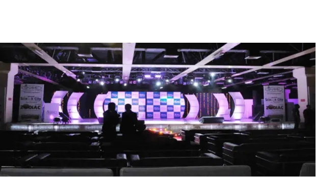 Mezzanine Of Hall B-Full