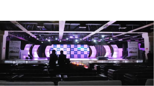 Mezzanine Of Hall B-ROOM 1