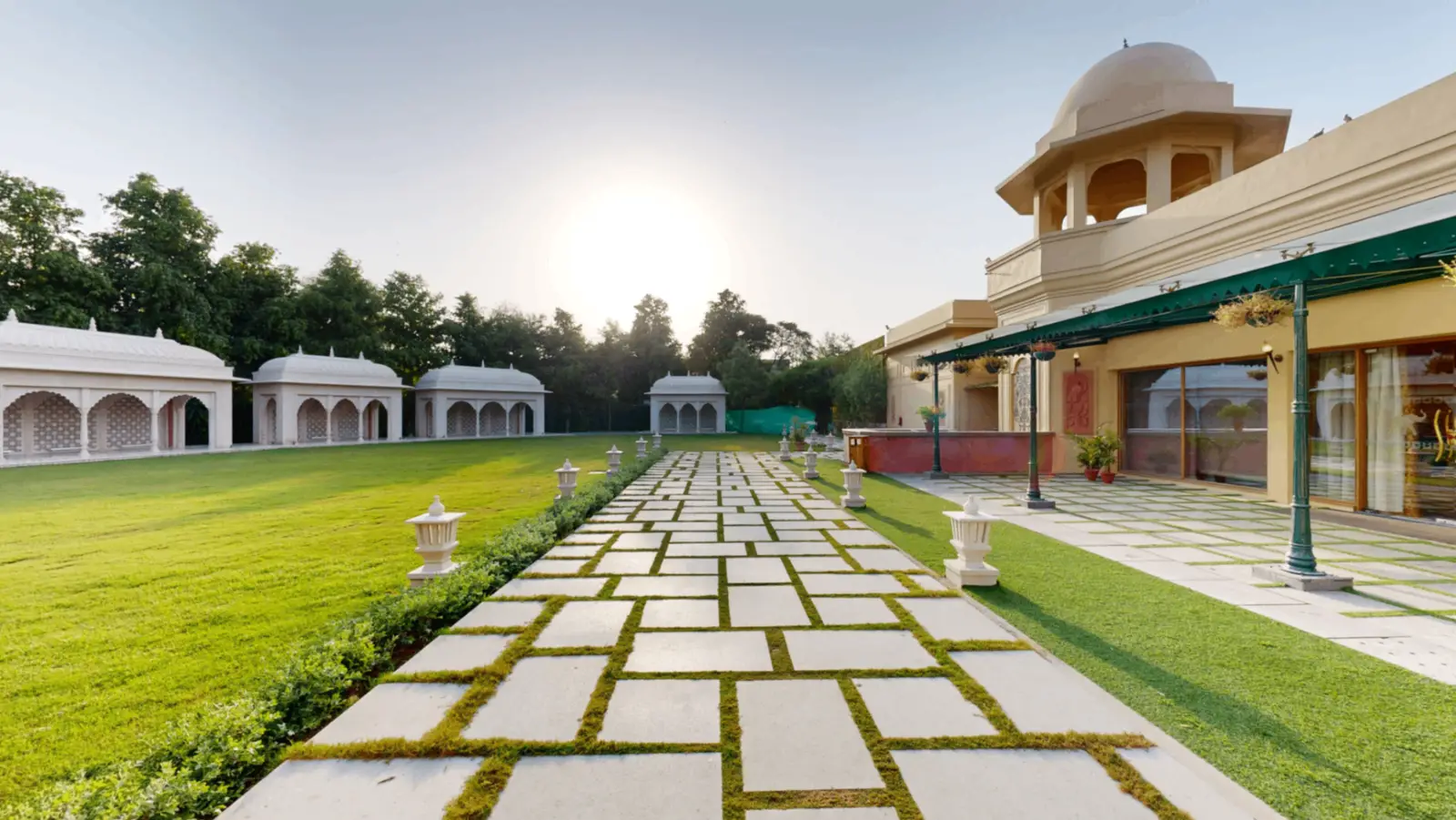 Baradari Lawn